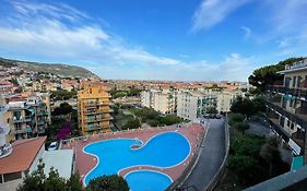 Residenza Degli Ulivi - Piscina, Campo Da Tennis, Free Parking, Ac E Wi-Fi